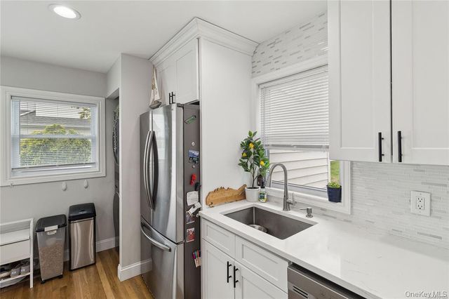 72 Conklin Avenue, Patchogue, NY 11772