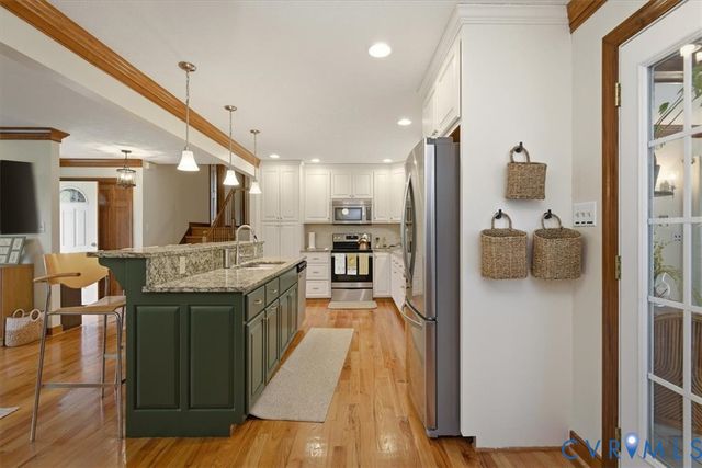 712 Reese Dr, Sandston, VA 23150