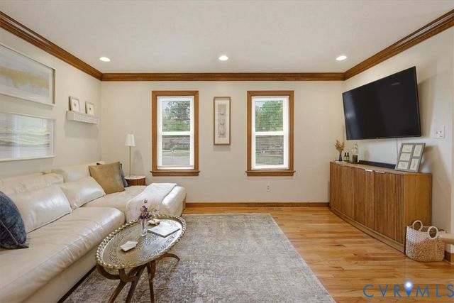 712 Reese Dr, Sandston, VA 23150