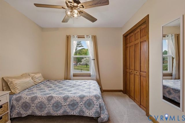 712 Reese Dr, Sandston, VA 23150