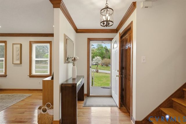712 Reese Dr, Sandston, VA 23150