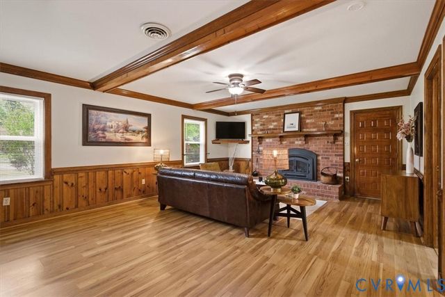 712 Reese Dr, Sandston, VA 23150
