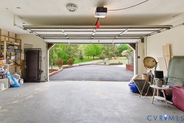 712 Reese Dr, Sandston, VA 23150