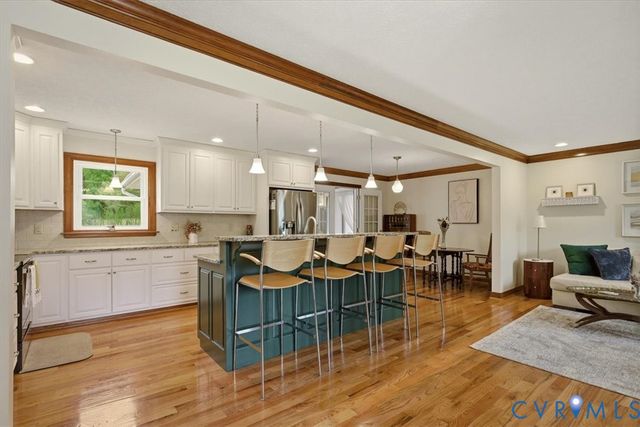 712 Reese Dr, Sandston, VA 23150