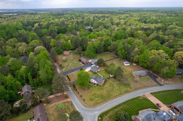 712 Reese Dr, Sandston, VA 23150