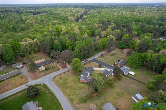 712 Reese Dr, Sandston, VA 23150