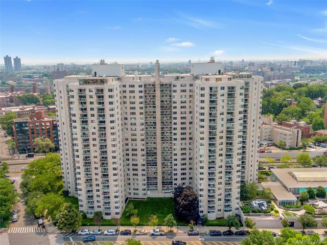 3333 Henry Hudson Parkway 4M, Bronx, NY 10463