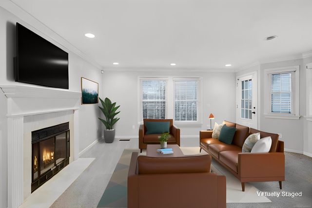 32200 Arlington Drive, Beverly Hills, MI 48025
