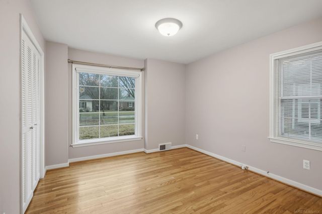 32200 Arlington Drive, Beverly Hills, MI 48025
