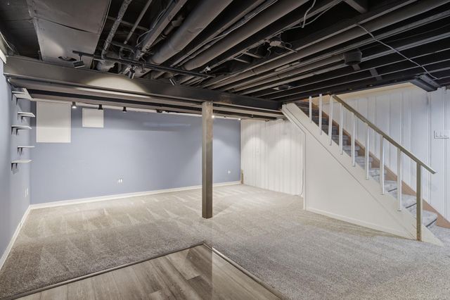 32200 Arlington Drive, Beverly Hills, MI 48025