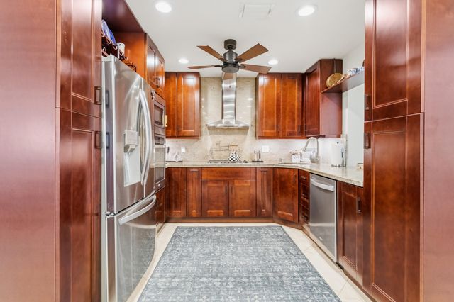 1420 NE 42nd Court, Oakland Park, FL 33334