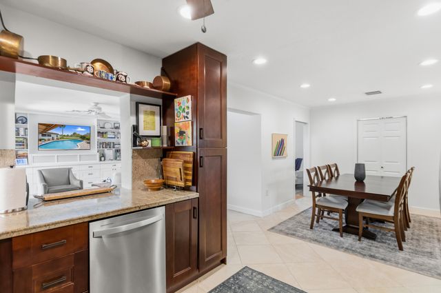 1420 NE 42nd Court, Oakland Park, FL 33334