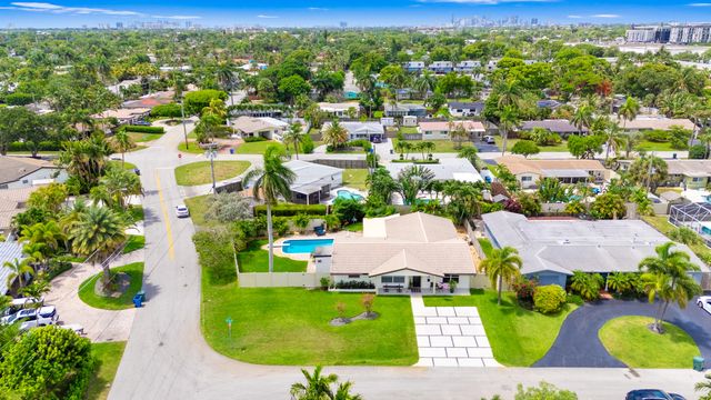 1420 NE 42nd Court, Oakland Park, FL 33334