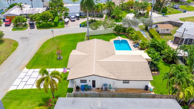 1420 NE 42nd Court, Oakland Park, FL 33334