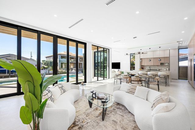 750 NE 69th Street, Boca Raton, FL 33487