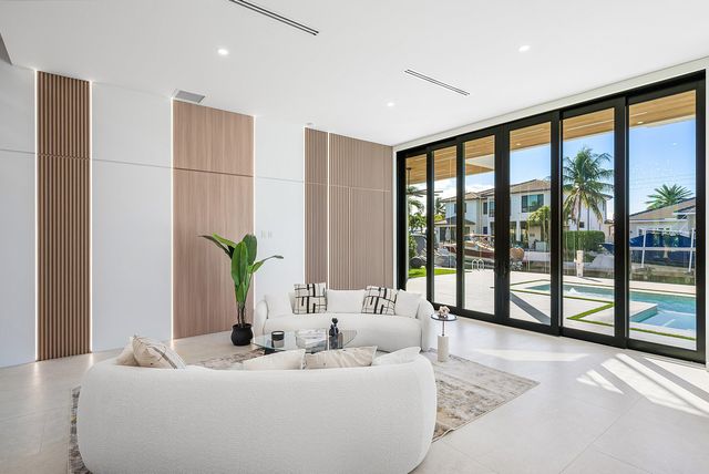 750 NE 69th Street, Boca Raton, FL 33487