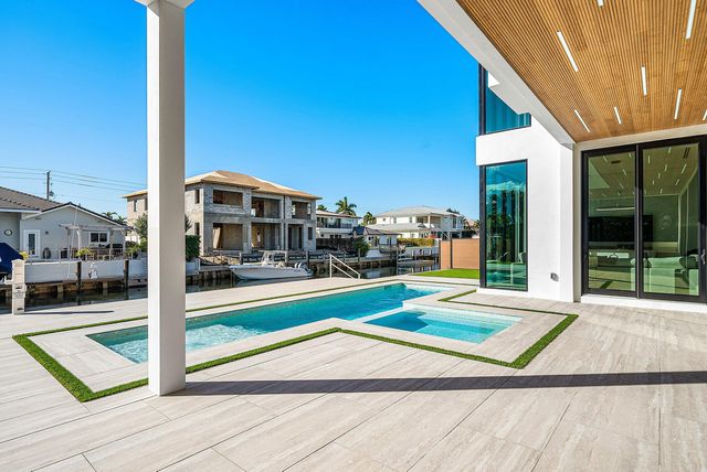 750 NE 69th Street, Boca Raton, FL 33487