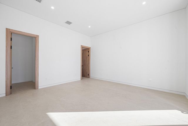 750 NE 69th Street, Boca Raton, FL 33487