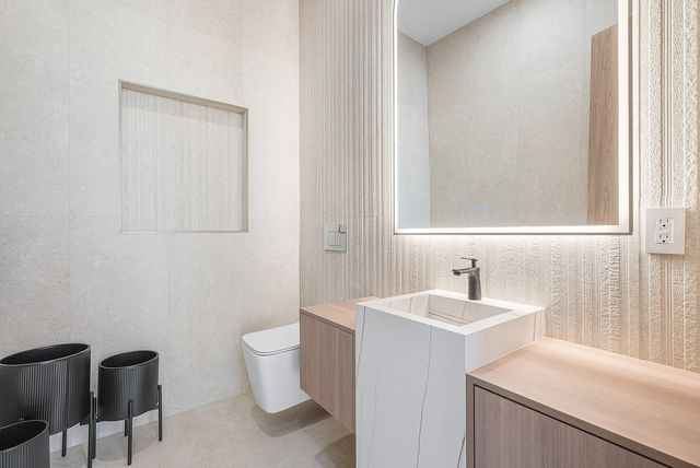 750 NE 69th Street, Boca Raton, FL 33487