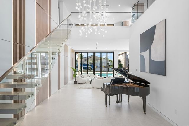 750 NE 69th Street, Boca Raton, FL 33487