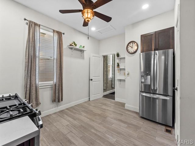 5147 Pattison Avenue, St Louis, MO 63110