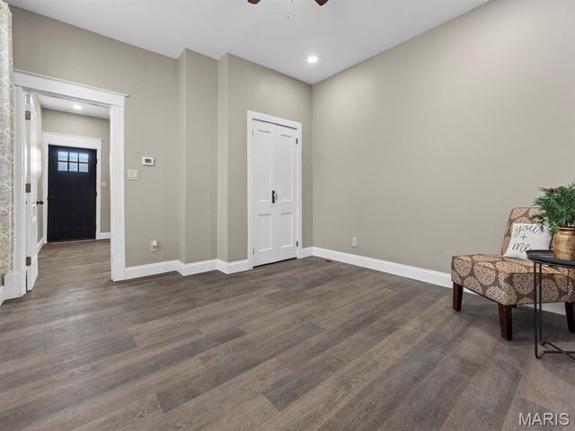 5147 Pattison Avenue, St Louis, MO 63110