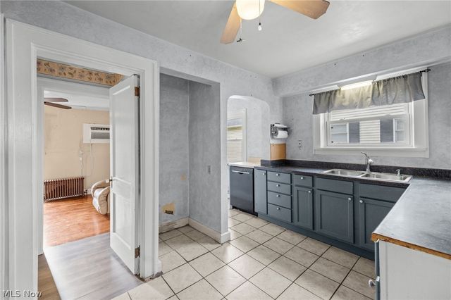 4815 Massillon Road, Green, OH 44720