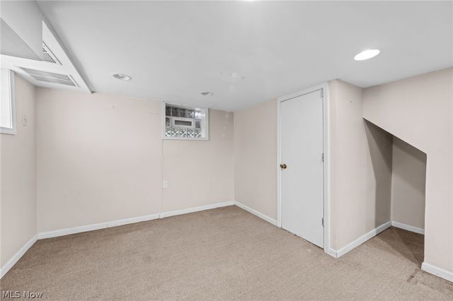 4815 Massillon Road, Green, OH 44720