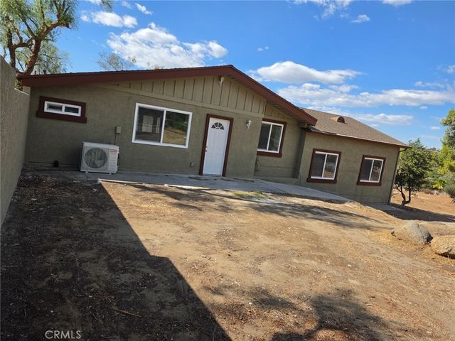 33925 Buckboard Trail, Nuevo, CA 92567