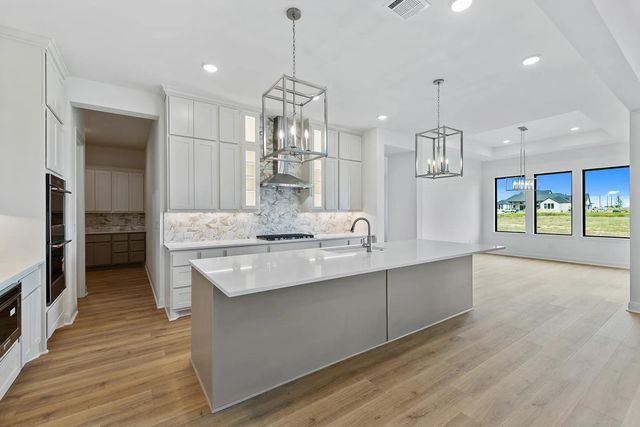 2941 Heritage Heights RD, Leander, TX 78641
