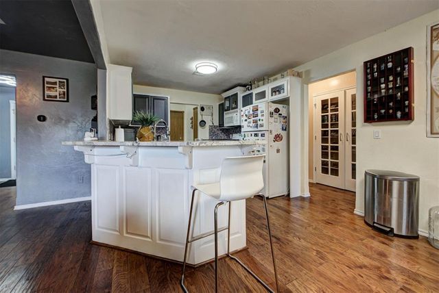 333 NE 9th Place, Newcastle, OK 73065