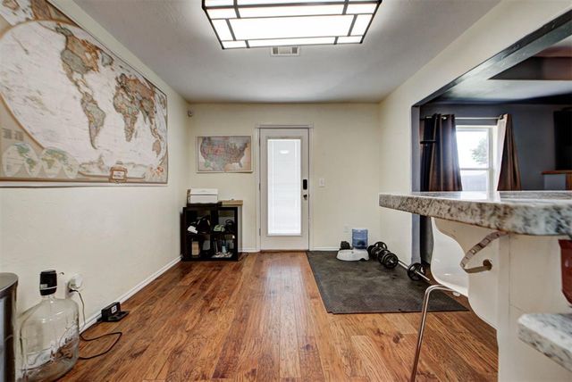 333 NE 9th Place, Newcastle, OK 73065