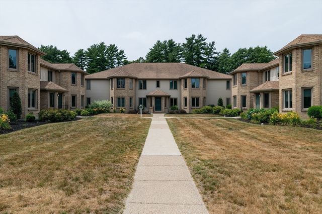 108 Norton Avenue 4, Easton, MA 02375