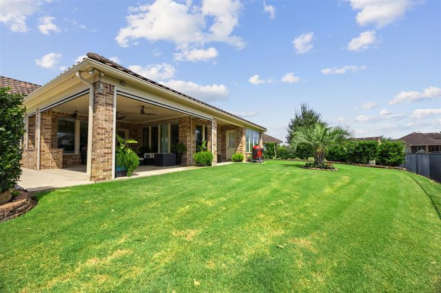 14 Fair Bluff Court, Fulshear, TX 77441