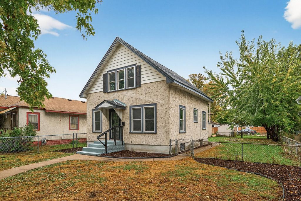 3816 Orchard Avenue N, Robbinsdale, MN 55422