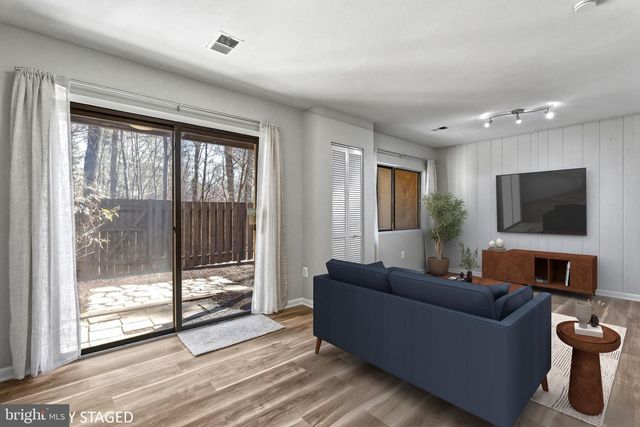 11919 BARREL COOPER CT, Reston, VA 20191