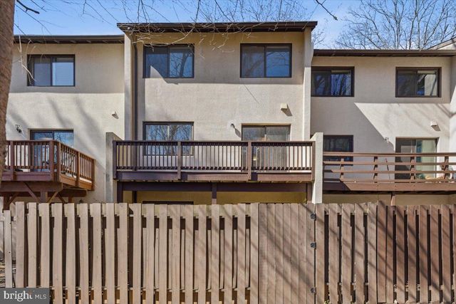 11919 BARREL COOPER CT, Reston, VA 20191