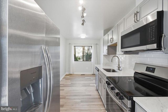 11919 BARREL COOPER CT, Reston, VA 20191