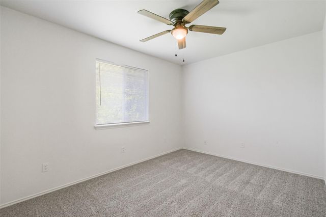 2690 Bradley LN, Round Rock, TX 78664