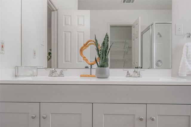 2690 Bradley LN, Round Rock, TX 78664