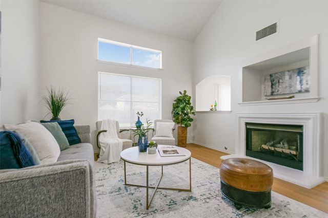 2690 Bradley LN, Round Rock, TX 78664