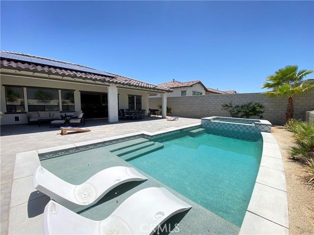 49835 Meridian Way, Palm Desert, CA 92211