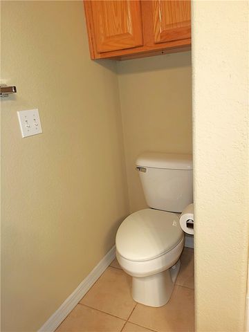 1 Martham Lane, Bella Vista, AR 72715