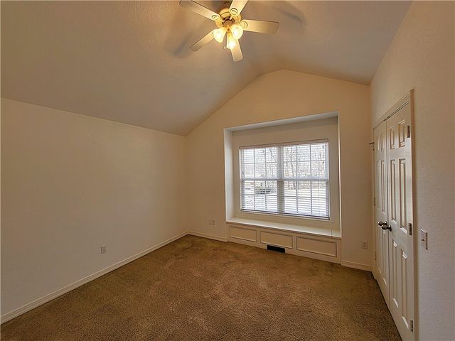 1 Martham Lane, Bella Vista, AR 72715