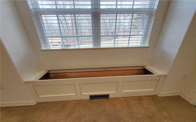 1 Martham Lane, Bella Vista, AR 72715