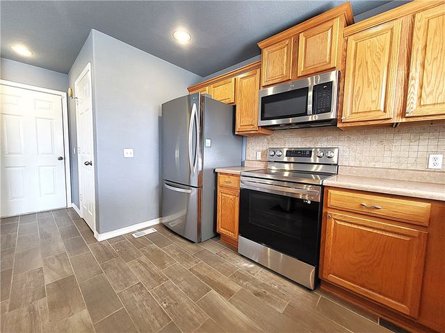 1 Martham Lane, Bella Vista, AR 72715