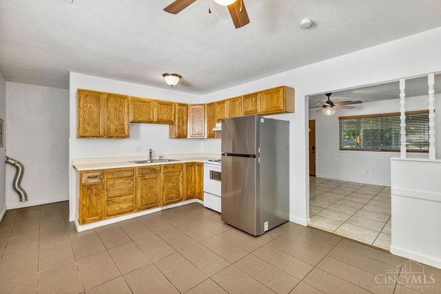 1230 Sanford Drive, Riverside, OH 45432