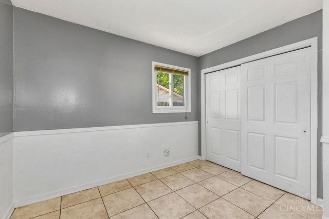 1230 Sanford Drive, Riverside, OH 45432