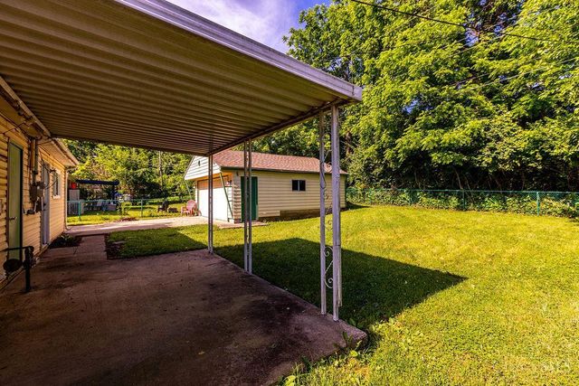 1230 Sanford Drive, Riverside, OH 45432