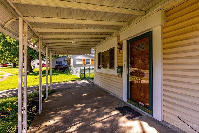 1230 Sanford Drive, Riverside, OH 45432
